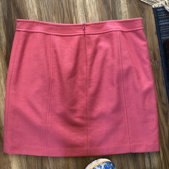 Gently Worn Talbots wool skirt salmon color size 20 - Picture 1 of 4